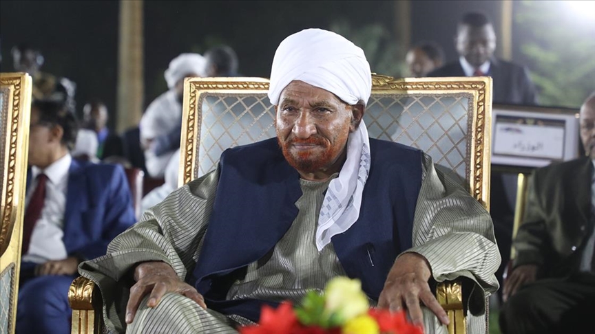 Sudan eski Başbakanı ve Milli Ümmet Partisi lideri Sadık el-Mehdi hayatını kaybetti