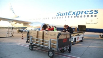SunExpress, deprem bölgelerinden 6 binden fazla kişiyi tahliye etti
