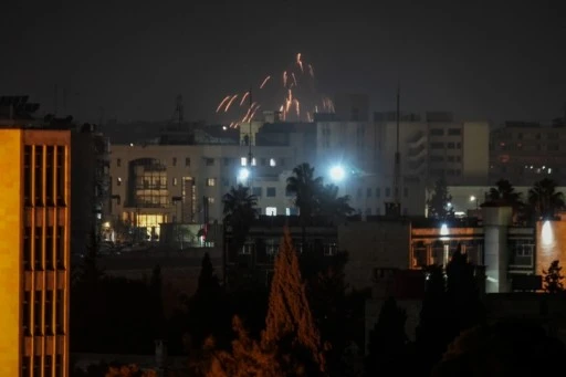 Suriye ordusu Halep'in Eşrefiye Mahallesi'nde bir&ccedil;ok noktada kontrol&uuml; sağladı