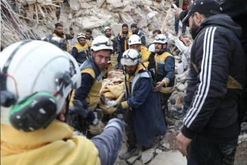 Suriye'de depremdeki can kaybı bin 250'ye ulaştı