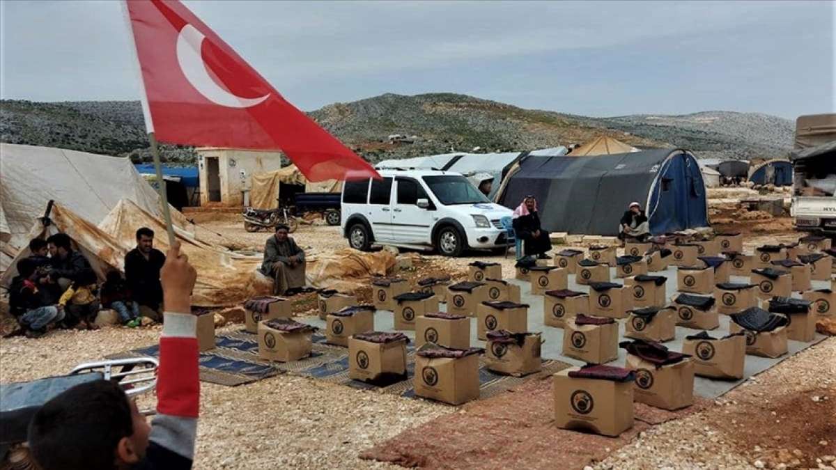 Suriyelilere destek konferansında Türkiye'ye övgü