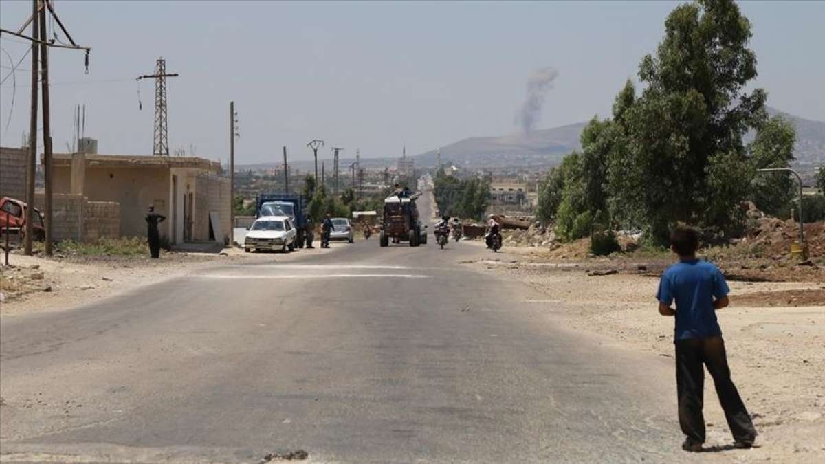 Suriye'nin güneyindeki Dera'da 21 rejim askeri eski muhaliflerin kurduğu pusuda öldürüldü