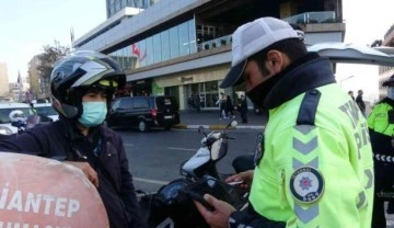 Taksim'de sürücülere ceza yağdı!