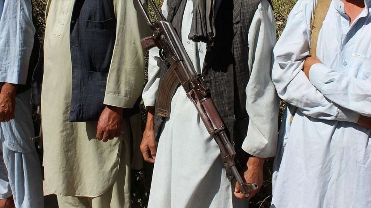Taliban, Afganistan'ın İran sınırındaki İslam Kale Sınır Kapısı'nın kontrolünü ele geçirdi