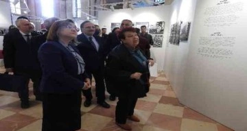 "Tarih Size Bakıyor Ara Güler Fotoğraflarında Arkeoloji" sergisi Gaziantep’te açıldı