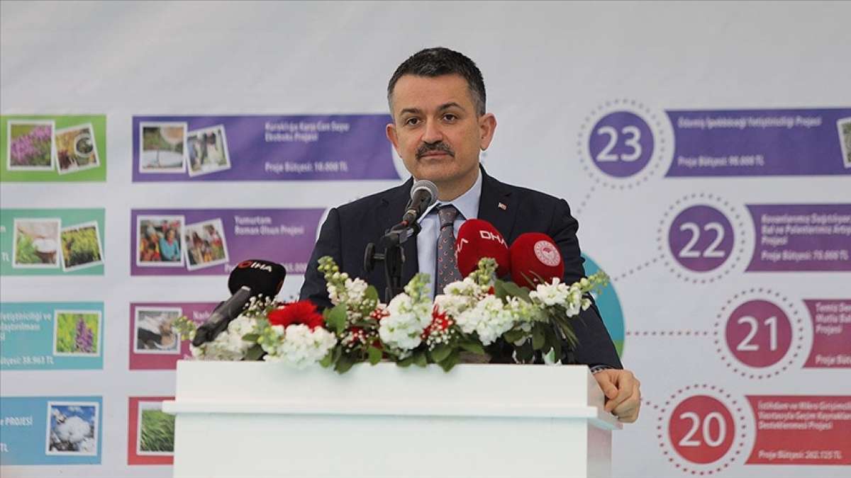 Tarım ve Orman Bakanı Pakdemirli, İzmir'de hayata geçirecekleri 35 projeyi açıkladı