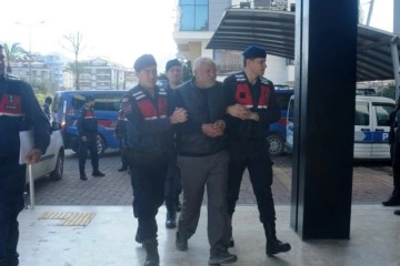 Tartıştığı m&uuml;teahhidi t&uuml;fekle vurup &ouml;ld&uuml;ren bek&ccedil;i tutuklandı