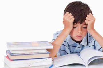 'Tatil &ouml;devlerini eğlenceli hale getirin'