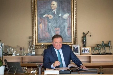 Tek Eğitimci olarak evrensel 50 iş adamı listesine girdi