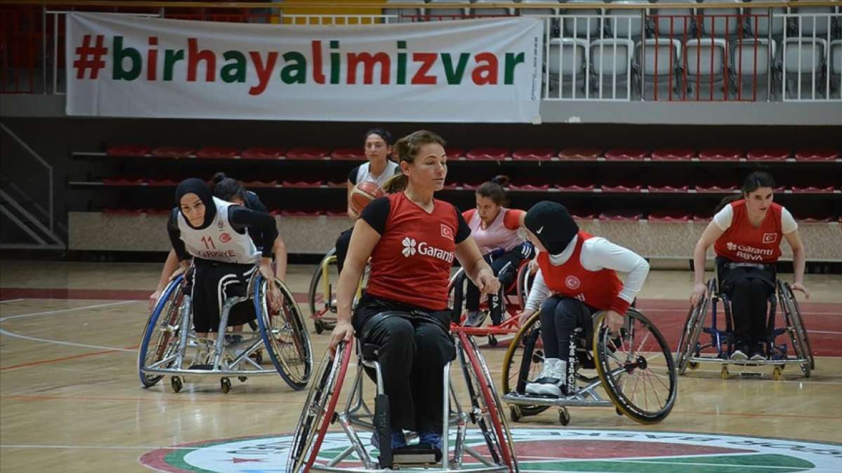 Tekerlekli Sandalye A Milli Kadın Basketbol Takımı'nda hedef Paris Paralimpik Oyunları