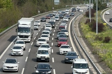 TEM Otoyolu’nda dönüş yoğunluğu