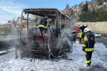 TEM'de minib&uuml;s alev topuna d&ouml;nd&uuml;