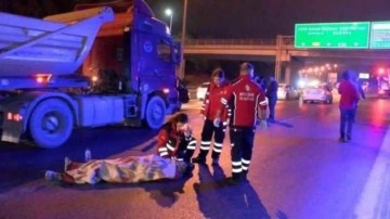 TEM'de 'şakalaşma' kazayla bitti: 2 kişi yaralandı!