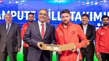 THY yönetimi dünya şampiyonu olan Ampute Futbol Milli Takımı'nı ağırladı