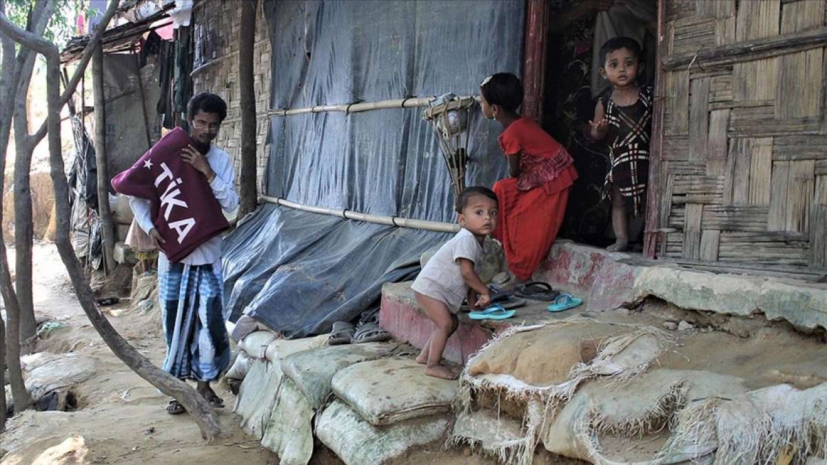TİKA Bangladeş Cox Bazar'daki yaklaşık 20 bin Arakanlı mülteciye sıcak yemek dağıtacak