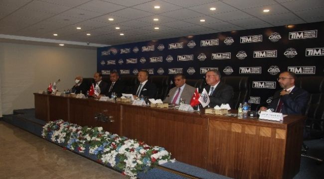 TİM Başkanı İsmail Gülle: “Yüzde 40'a yakın ABD'ye ihracatımızda artış var”
