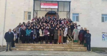TOBB Kız Anadolu İmam Hatip Lisesi “Vakti Kuşanmak” etkinliği düzenledi