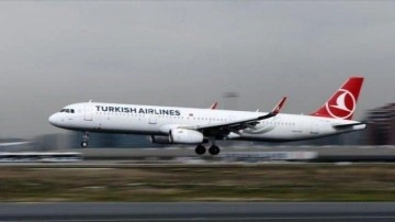 Trabzon-İstanbul seferini yapan uçaktaki su şakası paniğe sebep oldu