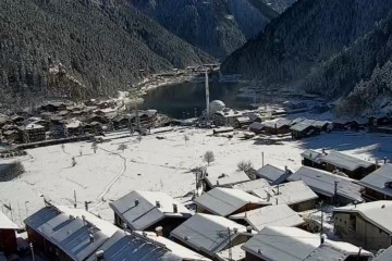 Trabzon’da kar: 24 mahalle yolunda karla mücadele sürüyor