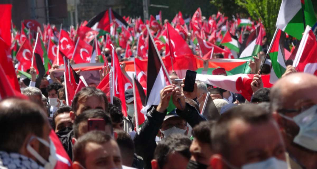 Trabzon'da vatandaşlar Filistin'e destek için yürüdü