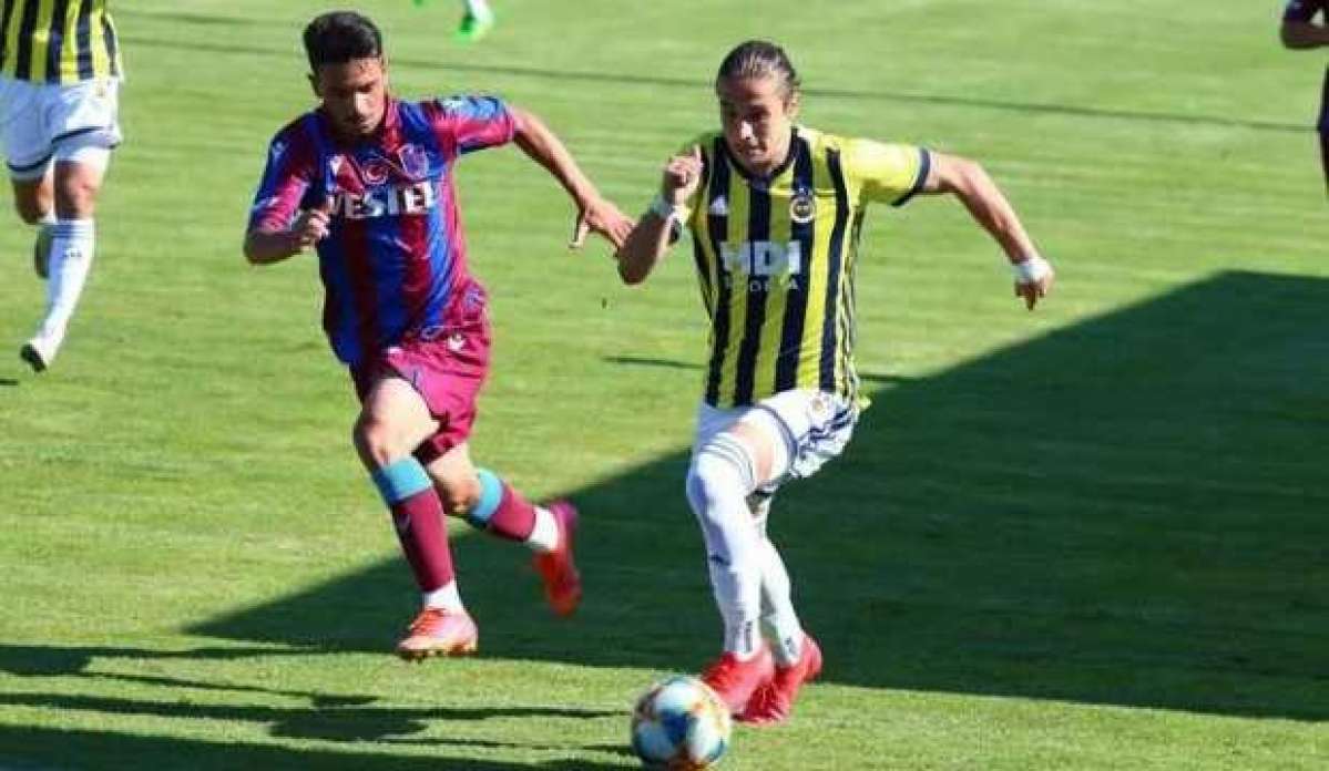 Trabzonspor deplasmanda Fenerbahçe'yi 3-0'la geçti!