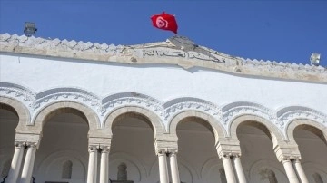 Tunus'taki Nahda Hareketi: Yeni hükümet kurulurken anayasa ihlal edildi