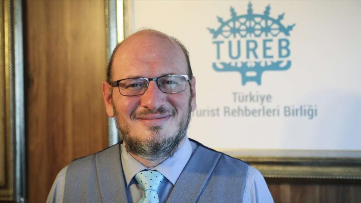 TUREB Başkanı Tural'dan, salgından olumsuz etkilenen turist rehberleri için çözüm önerileri