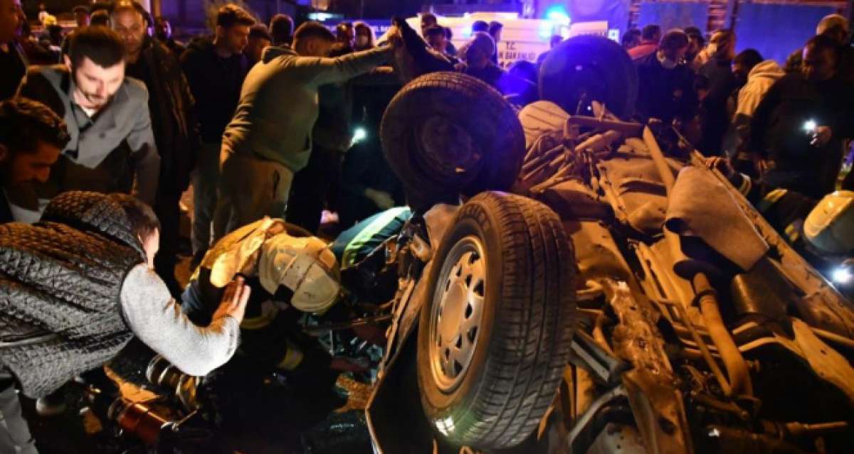 Turgutlu'da feci kaza: 2 ölü, 4 yaralı