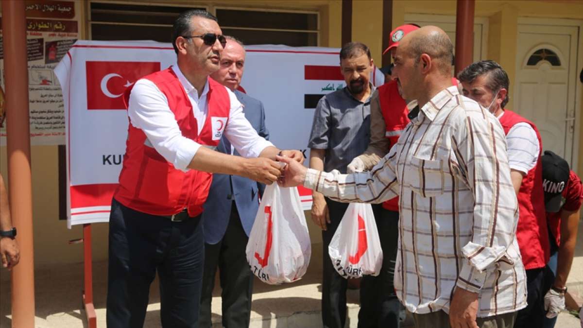 Türk Kızılay, Bosna Hersek'te 35 bin ihtiyaç sahibine kurban eti dağıttı