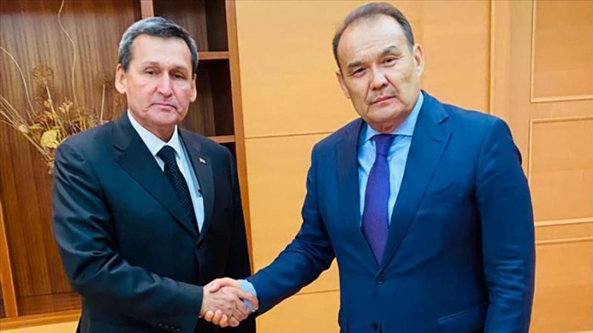 Türk Konseyi Genel Sekreteri Amreyev Türkmenistan Başbakan Yardımcısı Meredov'la görüştü