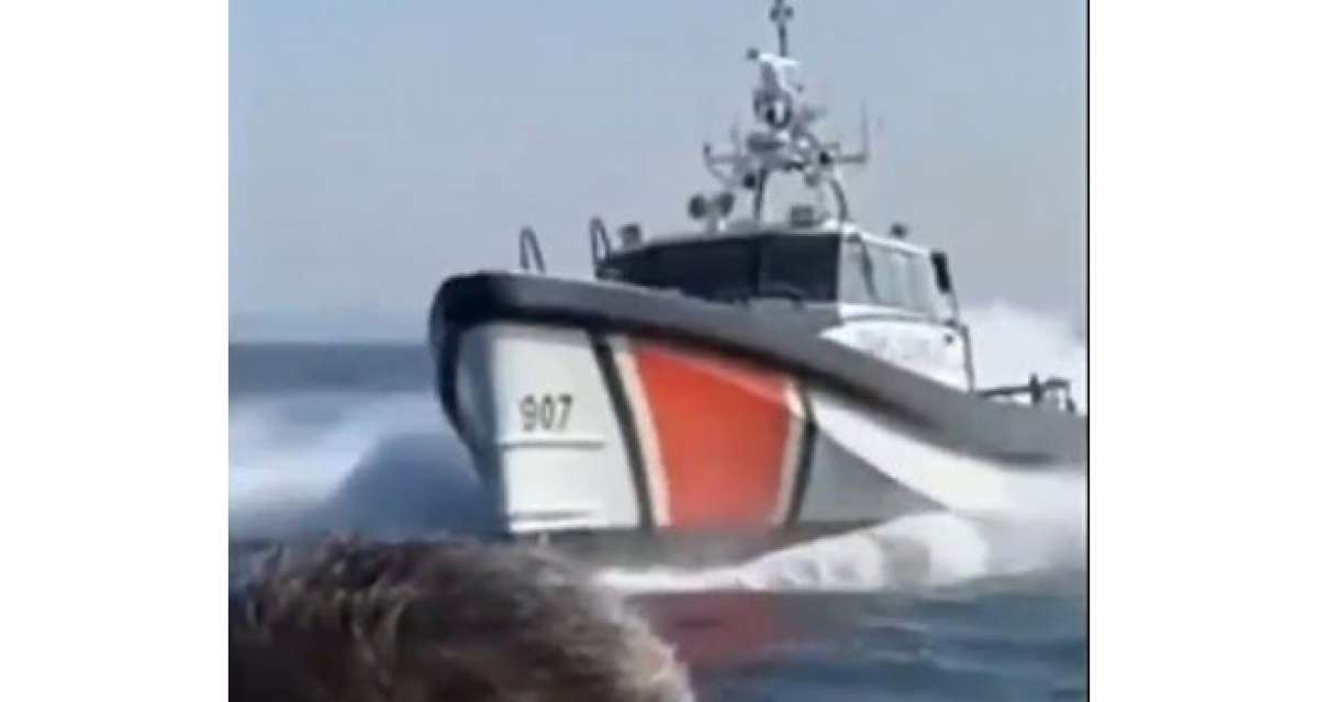 Türk Sahil Güvenlik botu, mültecileri ölüme terk eden Yunan botuna böyle müdahale etti