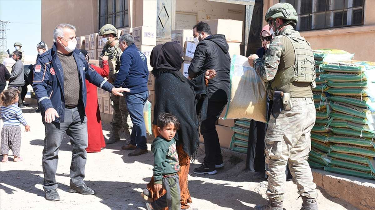 Türk STK'ler Barış Pınarı Harekatı bölgesinde insani yardımda bulundu
