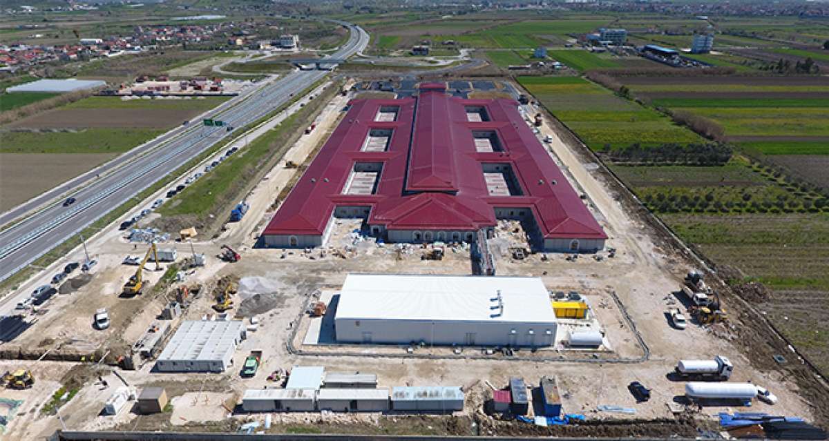Türkiye Arnavutluk'a söz verdiği hastanenin inşaatını tamamladı