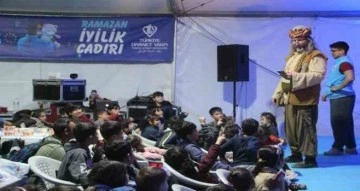 Türkiye Diyanet Vakfından Hatay’da depremzede çocuklara Ramazan eğlencesi