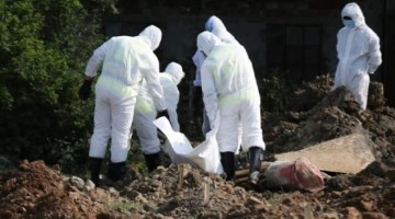 Türkiye'de de 6 kişide görülen Omicron varyantına bağlı ilk ölüm İngiltere'de gerçekleşti