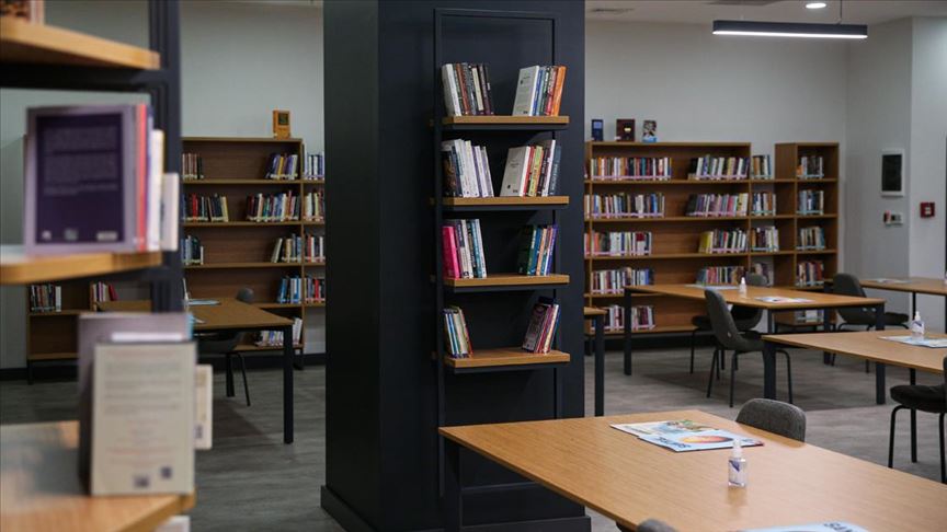Türkiye’nin 4. alışveriş merkez kütüphanesi İstanbul’da açıldı