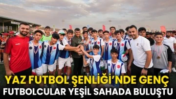 U15 Yaz Futbol Şenliği’nde 400’ü Aşkın Futbolcu Yeşil Sahada Buluştu