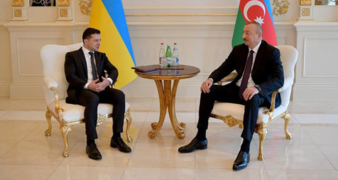 Ukrayna Devlet Başkanı Zelenskiy, Aliyev'i ülkeye davet etti