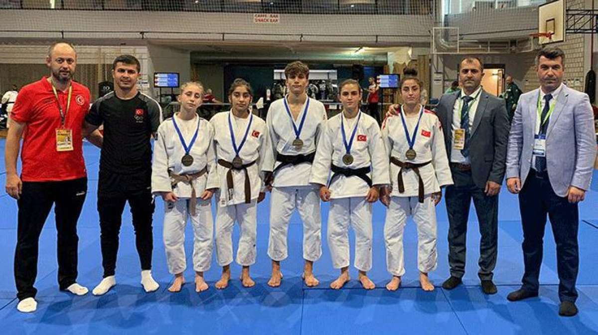 Ümitler Avrupa Judo Kupasında 5 bronz madalya