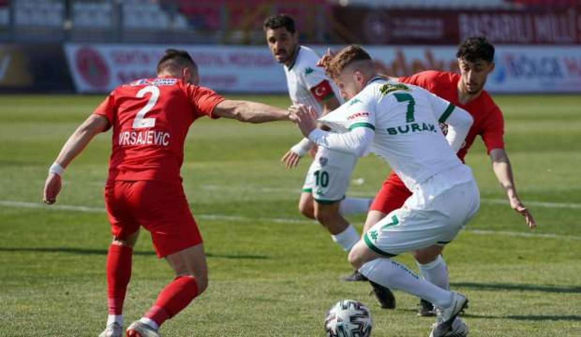 Ümraniyespor, Bursaspor'u iki golle geçti