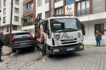 Uzun namlulu silahla ger&ccedil;ekleştirilen saldırıda &ouml;l&uuml;mden d&ouml;nd&uuml;ler