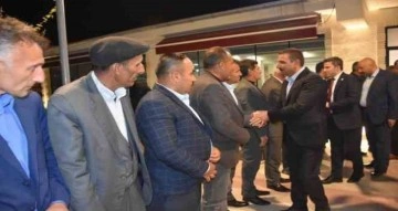 Vali Hacıbektaşoğlu, Şirvan&rsquo;da muhtarlarla bir araya geldi