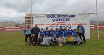 Van’daki ortaokul öğrencileri, spor başarılarıyla adını duyuruyor