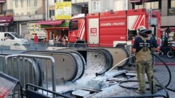 Vezneciler metro istasyonundaki yürüyen merdivende çıkan yangın söndürüldü