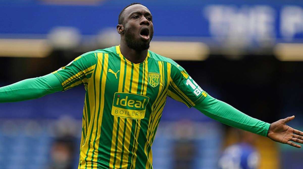 West Bromwich Albion taraftarları, Mbaye Diagne'ye sosyal medyada ateş püskürdü