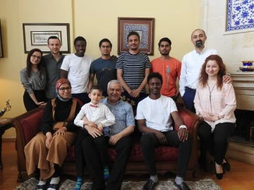 Yabancı uyruklu öğrenciler bayramı Gaziantep kültürüyle yaşadı