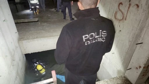 Yağışla su dolan bodrum kata d&uuml;şt&uuml;, hayatını kaybetti