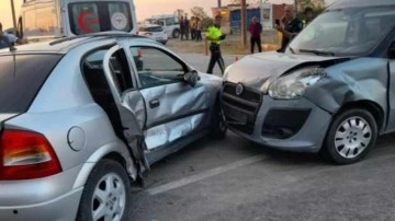 Yalova&rsquo;da trafik kazası: 3 yaralı