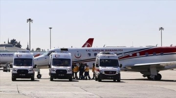 Yaralı depremzedelerin hava yoluyla Ankara'ya sevki devam ediyor