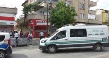 Yaşlı kadın evinde ölü bulundu